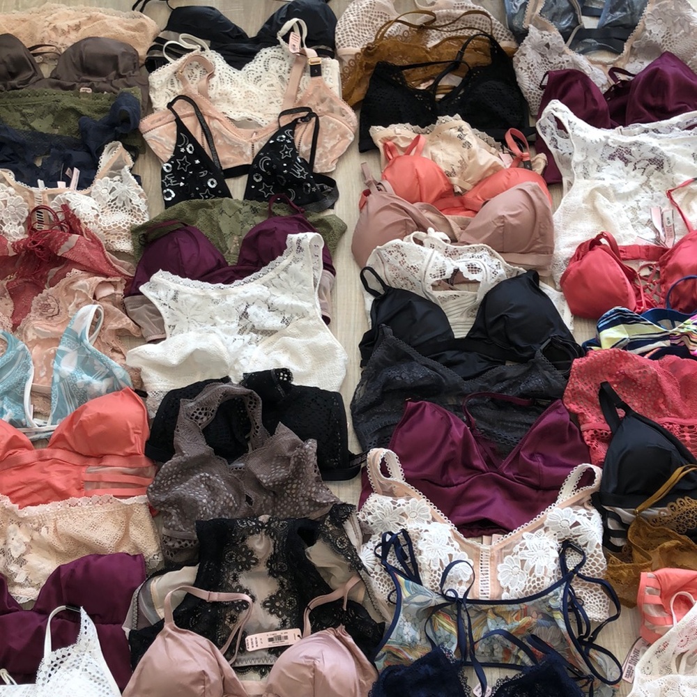 10 Victoria secret bralettes - Picture 8 of 8
